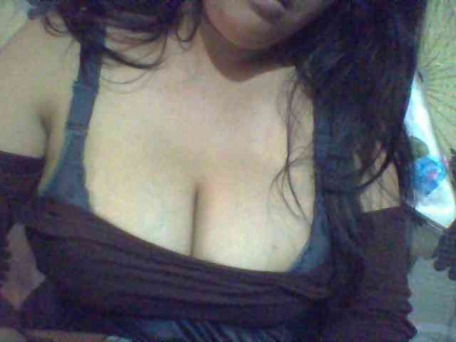 babyhornyx webcam