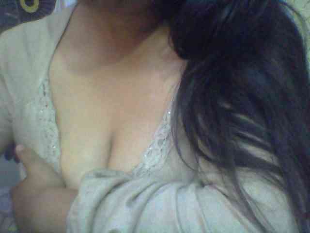 babyhornyx webcam