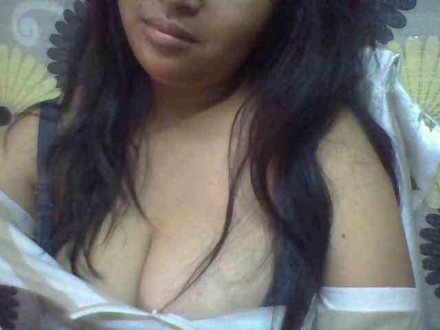 babyhornyx webcam