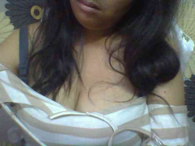 babyhornyx webcam