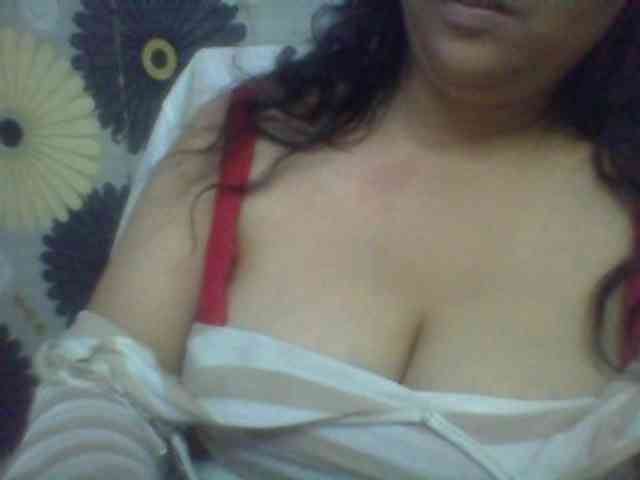 babyhornyx Live Webcam on BongaCams