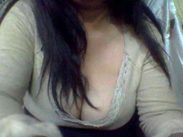 babyhornyx webcam