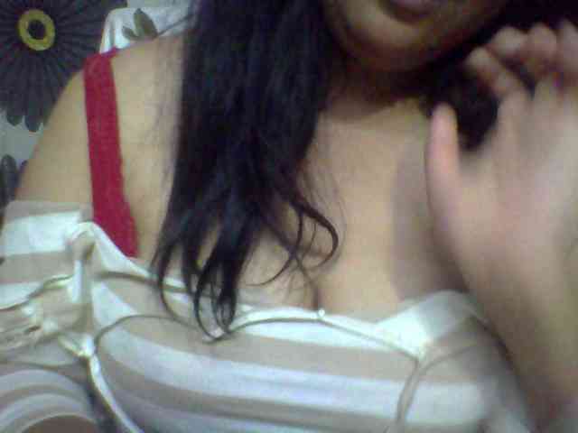 babyhornyx webcam