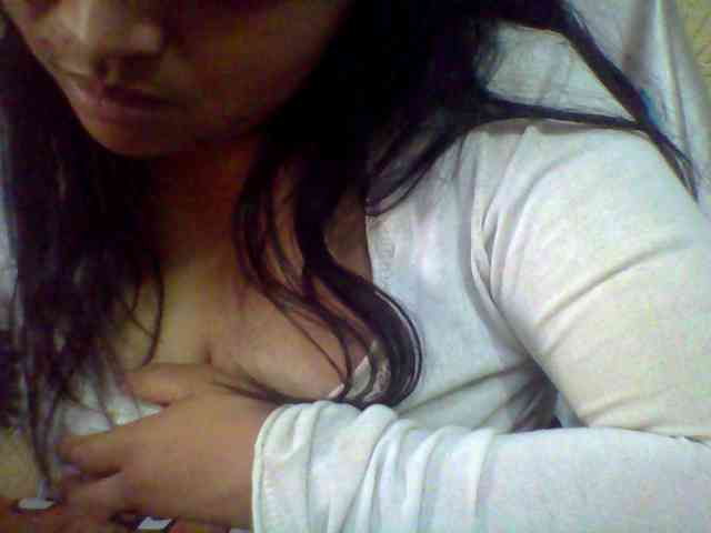 babyhornyx webcam