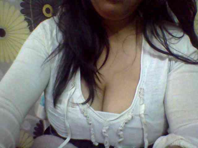 babyhornyx webcam