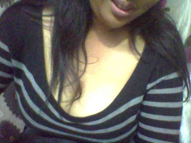 babyhornyx webcam