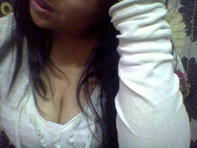 babyhornyx webcam