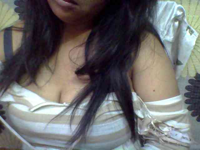 babyhornyx webcam
