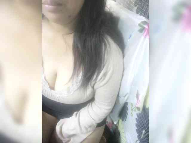 babyhornyx webcam