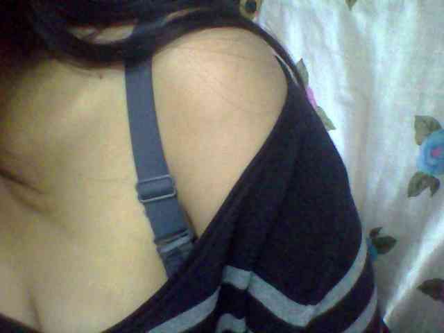 babyhornyx webcam