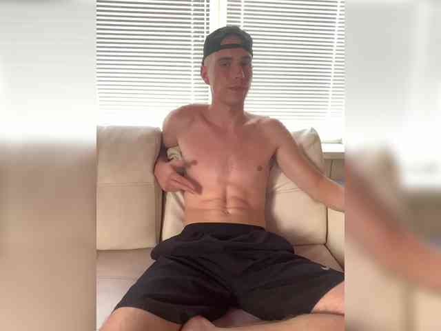 notary Live Webcam on BongaCams
