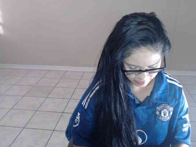 TaylorLove69 webcam