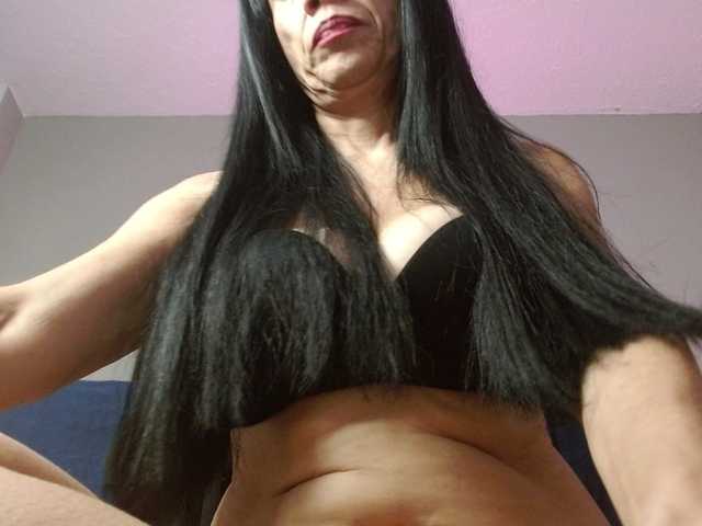 CharlotteLemke's BongaCams show and profile