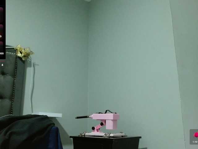 CharlotteLemke's BongaCams show and profile