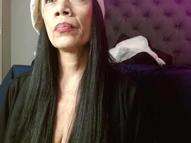 CharlotteLemke's BongaCams show and profile