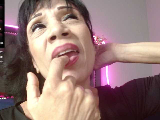 CharlotteLemke's BongaCams show and profile