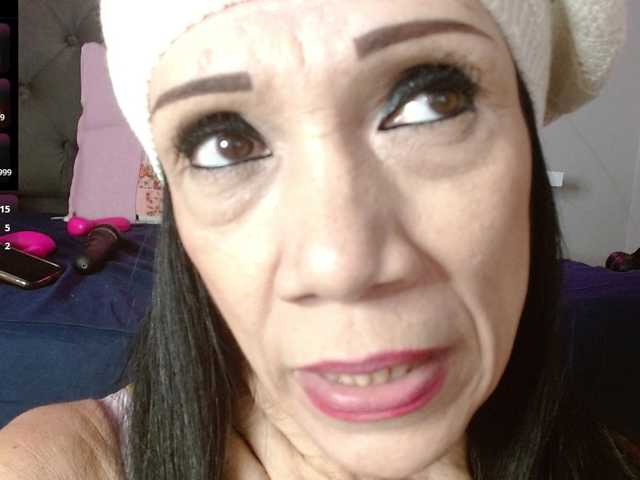 CharlotteLemke's BongaCams show and profile