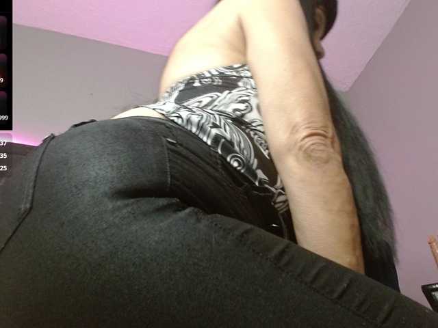 CharlotteLemke's BongaCams show and profile