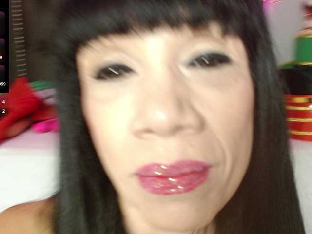 CharlotteLemke's BongaCams show and profile