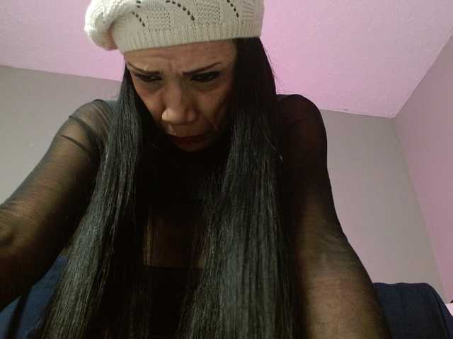 CharlotteLemke's BongaCams show and profile