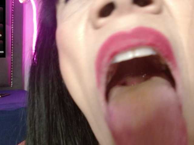 CharlotteLemke — I want to feel you, make my pussy vibrate, make me wet, let's cum together  still @remain tks make me ride your cock  SQUIRT SHOW