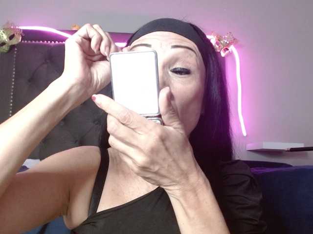 CharlotteLemke's BongaCams show and profile