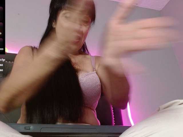 CharlotteLemke's BongaCams show and profile