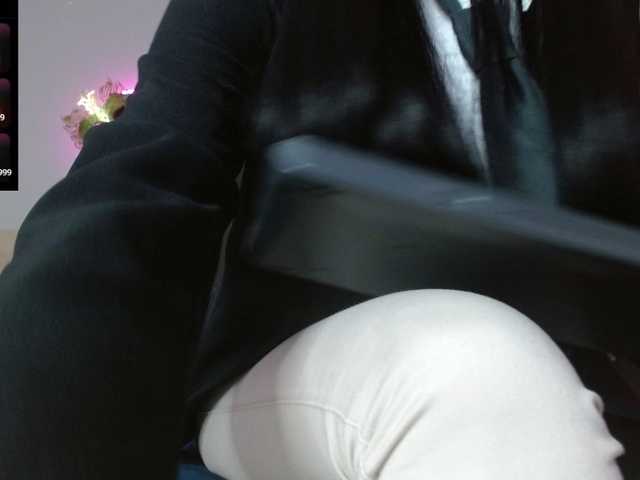 CharlotteLemke's BongaCams show and profile