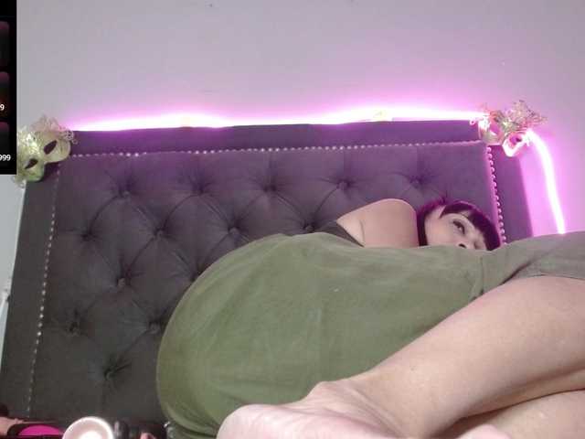 CharlotteLemke's BongaCams show and profile