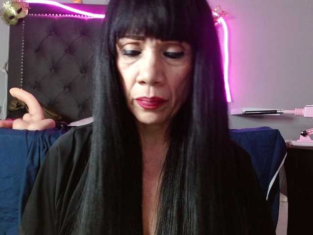 CharlotteLemke's BongaCams show and profile