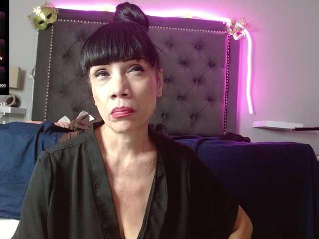 CharlotteLemke's BongaCams show and profile