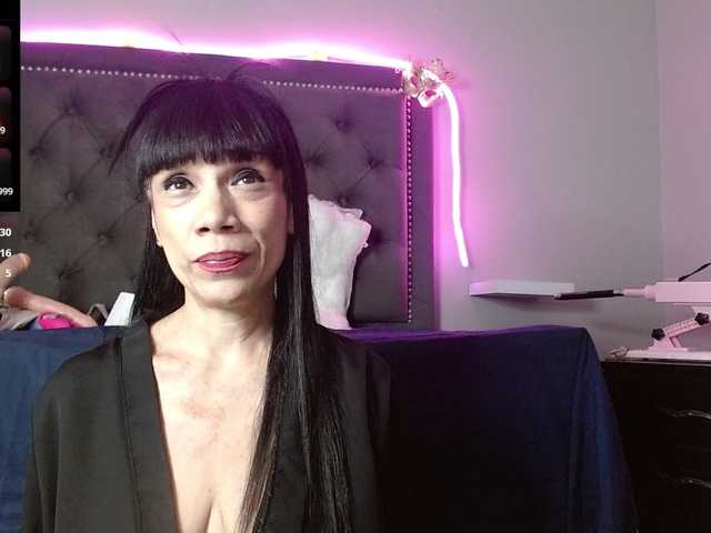 CharlotteLemke's BongaCams show and profile