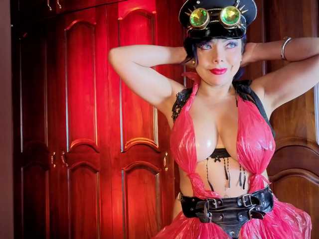 jacki-O's BongaCams show and profile