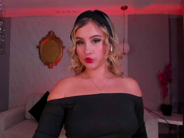 AnnaBrooks's BongaCams show and profile