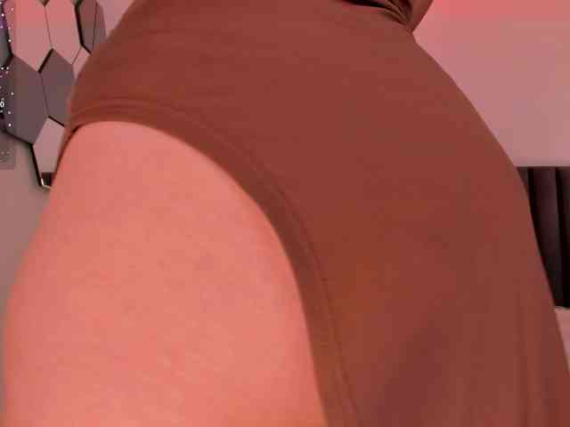 AnnaBrooks AnnaBrooks