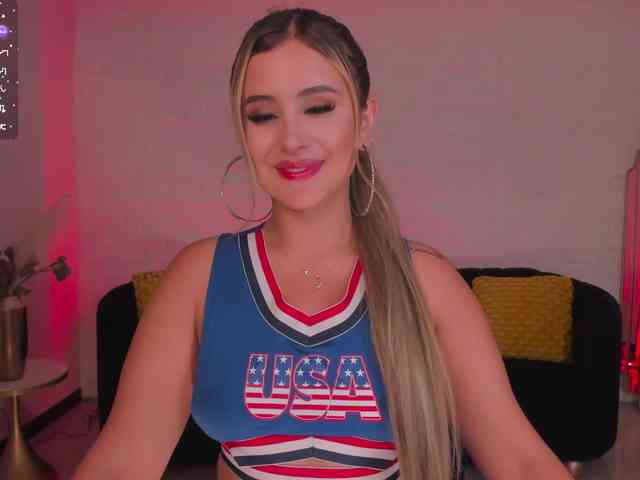 live sex chat room AnnaBrooks