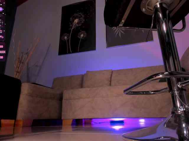 AnnaBrooks webcam