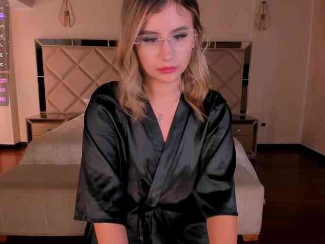 AnnaBrooks webcam
