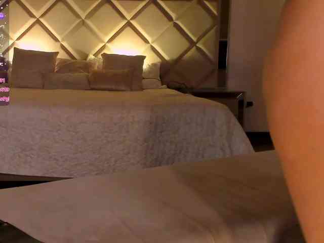 AnnaBrooks webcam