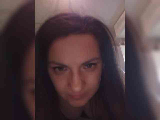 SonyaManya webcam