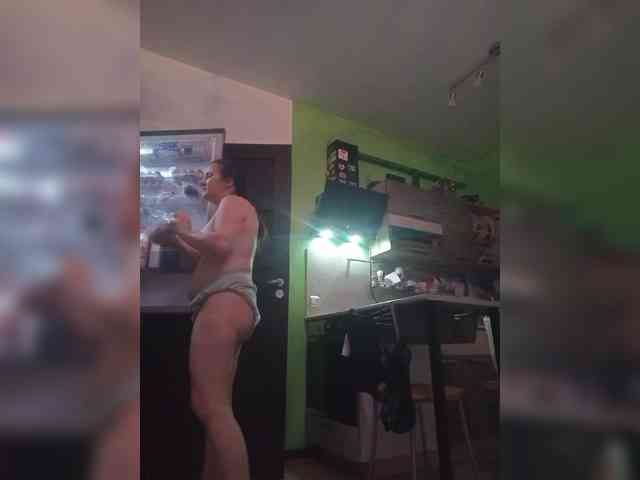 SonyaManya webcam