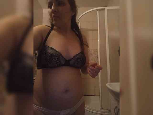 SonyaManya webcam