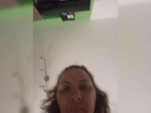 SonyaManya webcam