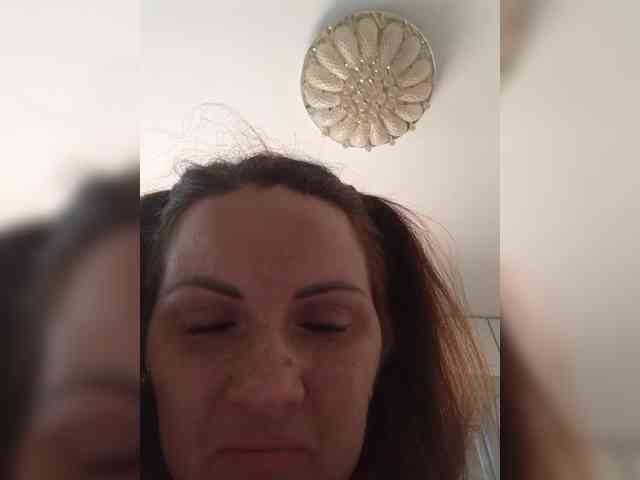 SonyaManya webcam