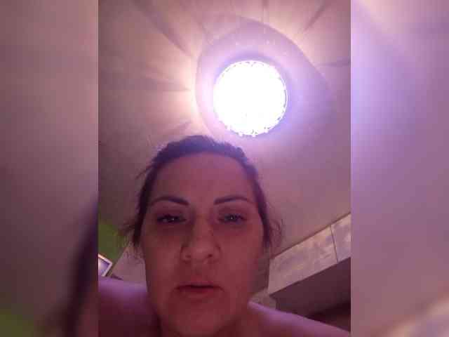 SonyaManya webcam