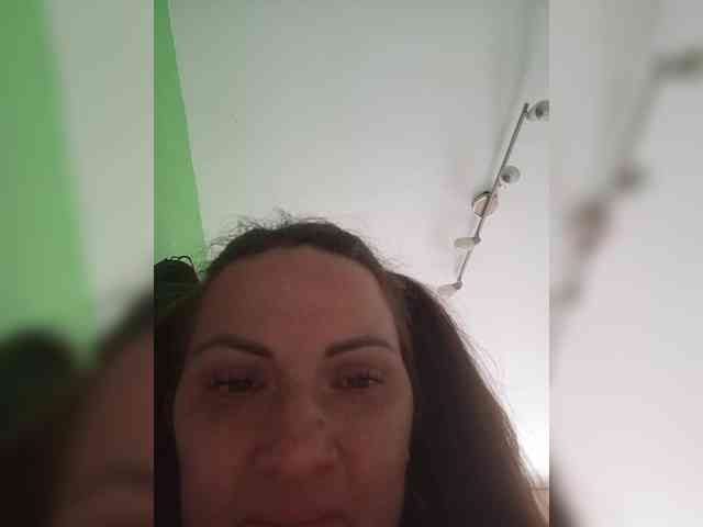 SonyaManya webcam