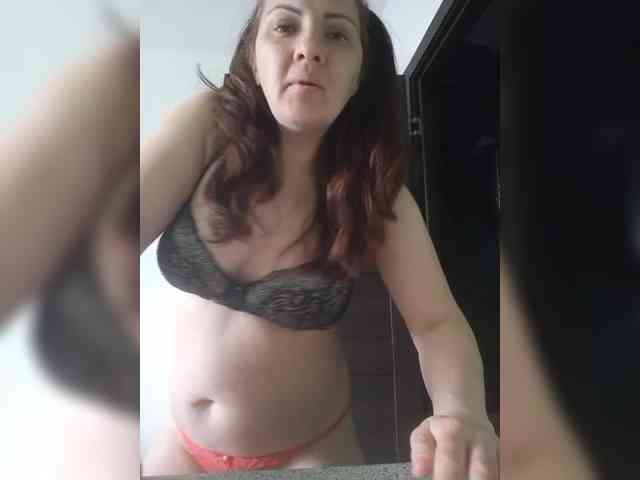 SonyaManya webcam