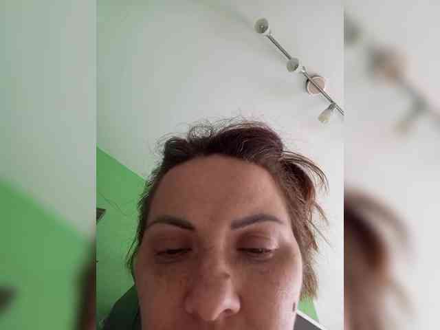 SonyaManya webcam