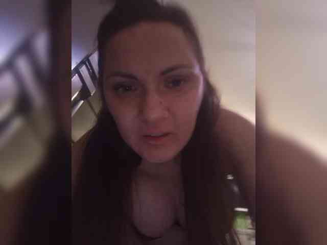 SonyaManya webcam