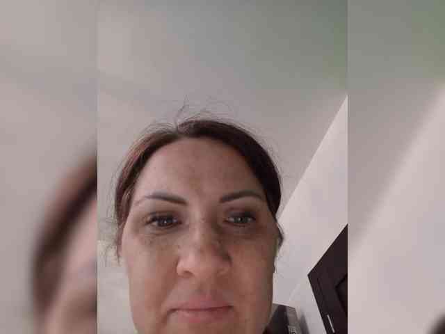 SonyaManya webcam